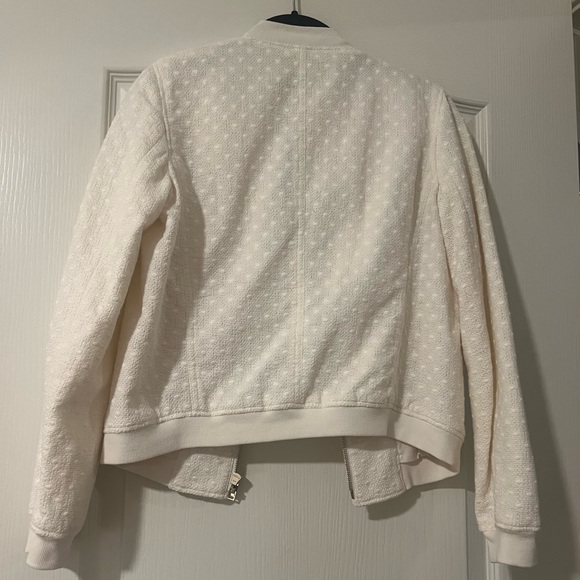 Ann taylor cream dotted blazer. Size XSP. - Picture 4 of 5